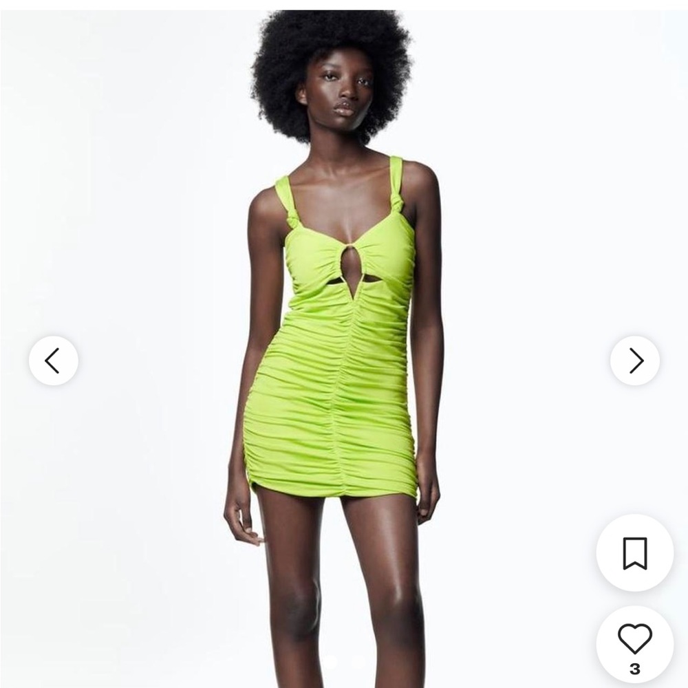 4/$25 NWOT Zara ruched mini dress